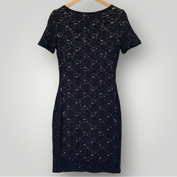 Belle by Badgley Mischka Stretch Lace Navy Cocktail Dress Size 10‎ fits 8 NWT - Picture 3 of 7